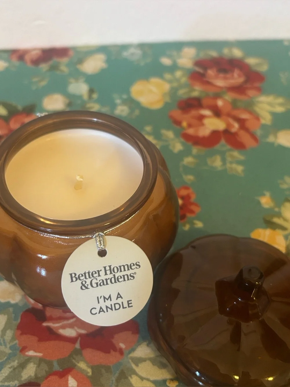 Better Homes & Gardens Pumpkin Candle, Farm Apple Pumpkin Scent